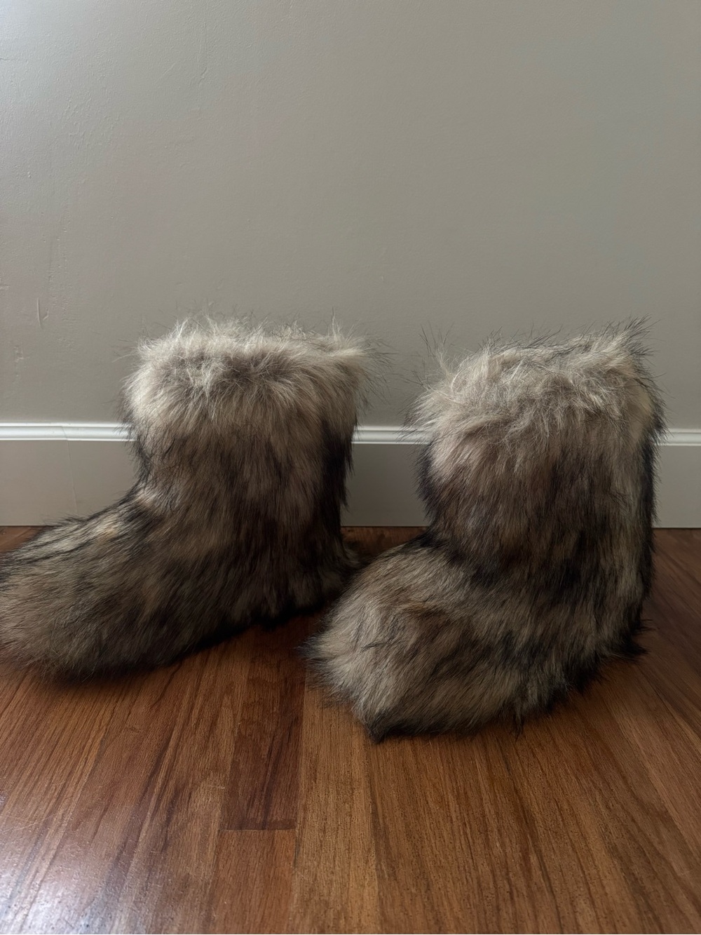 SKIMS Fur Boots